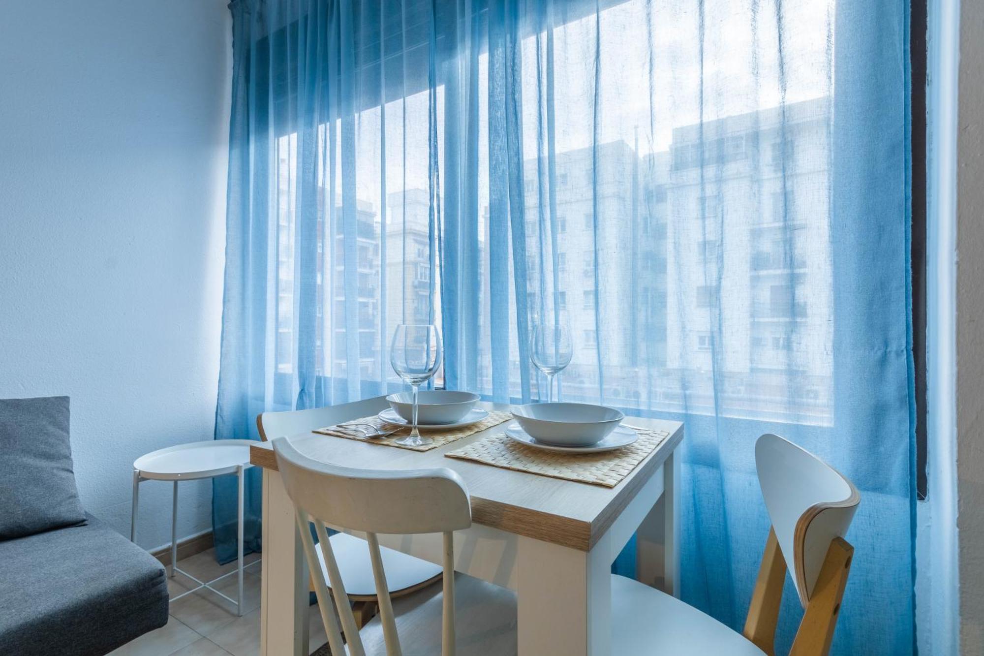 Nice And Cozy- 1Bd 1Bth- Triana Sevilla Kültér fotó